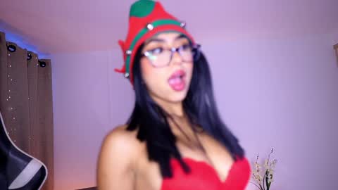 Sara  online show from 12-24-24, 12:55