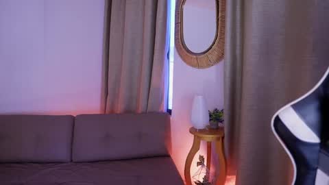 Sara  online show from 01-07-25, 12:41