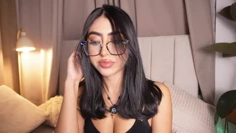 Sara  online show from 04-06-26, 03:26