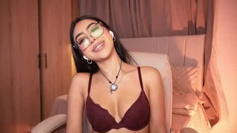 Sara  online show from 06-29-26, 11:38