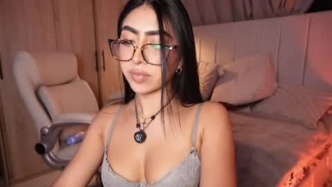 Sara  online show from 07-05-26, 04:19