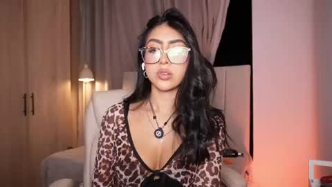Sara  online show from 07-29-26, 01:48