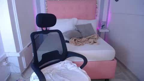 Sara... online show from 10-07-25, 10:40