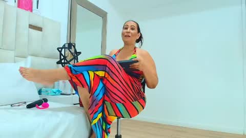 sara online show from 06-07-26, 12:15