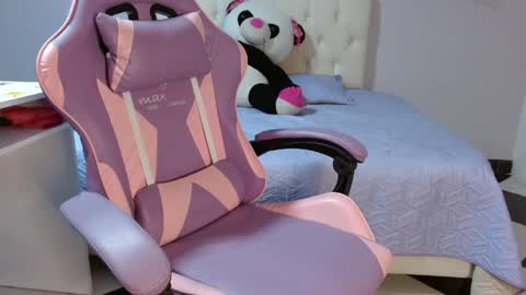 sara_blomd online show from 04-17-26, 04:15