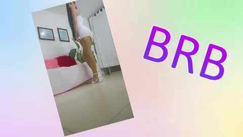 Snapshot of sara_carmona chatting on 05-21-26, 01:18 SARA online show from 05-21-26, 01:18