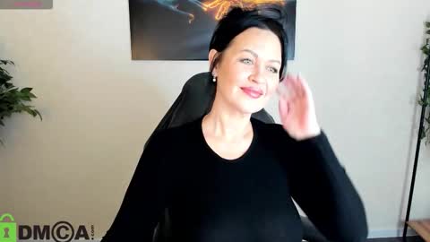 Sara online show from 03-17-26, 09:01