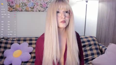 Sara  new account  give me thomb up  Follow me   help me reach 15k followers again   online show from 03-01-26, 09:50