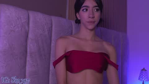 sara_lopee1 online show from 04-18-26, 12:20