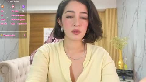 Snapshot of sara_lopez_s chatting on 06-06-26, 01:49 Sara online show from 06-06-26, 01:49