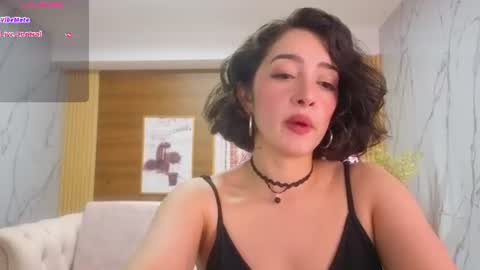 Snapshot of sara_lopez_s chatting on 06-16-26, 02:30 Sara online show from 06-16-26, 02:30