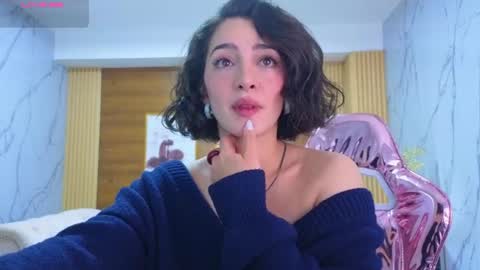 Snapshot of sara_lopez_s chatting on 06-25-26, 01:37 Sara online show from 06-25-26, 01:37