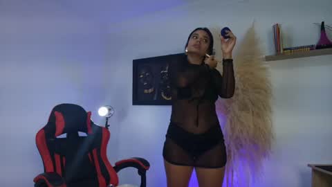 Sarax lux online show from 04-16-26, 11:11