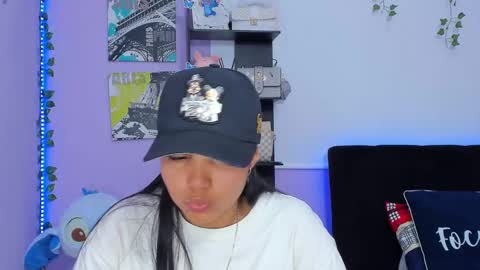 Sara Mendez online show from 02-19-25, 05:16