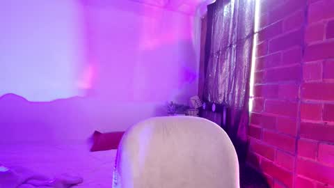 Sara online show from 03-10-25, 12:37