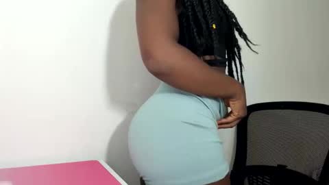 Sara online show from 11-11-25, 07:25