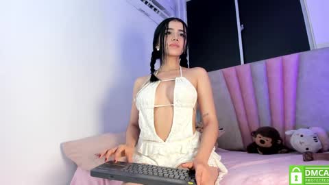 Snapshot of sara_nami chatting on 06-07-26, 02:05 Sara online show from 06-07-26, 02:05