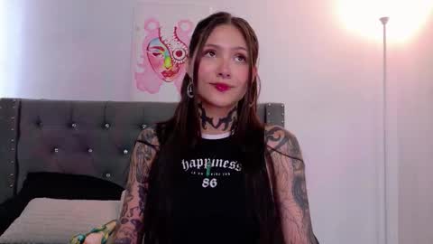 Sara online show from 11-16-25, 07:52