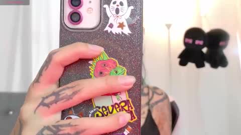 Sara online show from 02-18-26, 05:53