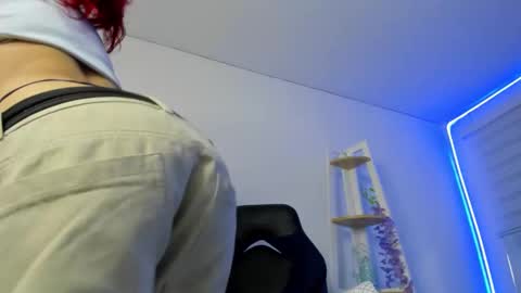 sara_red_x online show from 03-27-26, 04:07