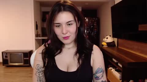 Snapshot of sara_sunrise_ chatting on 12-02-24, 06:21 Sara online show from 12-02-24, 06:21