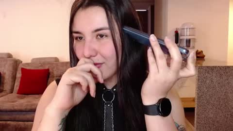 Snapshot of sara_sunrise_ chatting on 10-16-25, 07:15 Sara online show from 10-16-25, 07:15