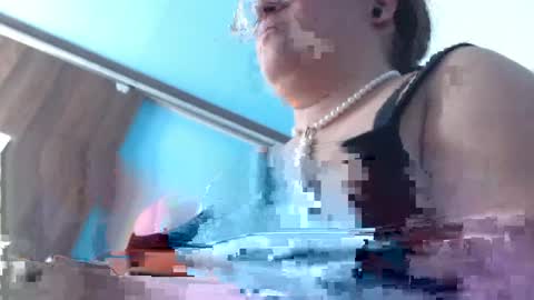 Snapshot of sara_thonson_ chatting on 12-12-24, 05:52 sara_thonson_ online show from 12-12-24, 05:52