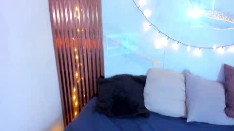 SARAHGIL online show from 03-15-26, 07:09