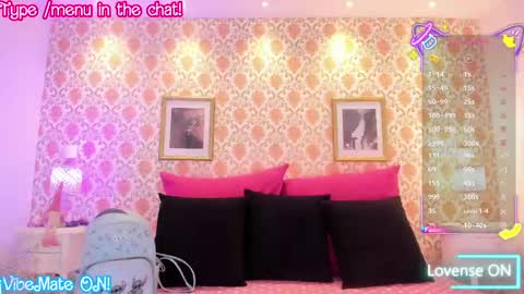 SaraAvila  online show from 05-07-26, 08:47