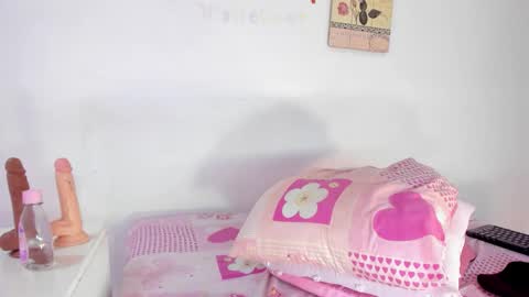  Ebony Pocahontas  online show from 11-08-25, 03:12