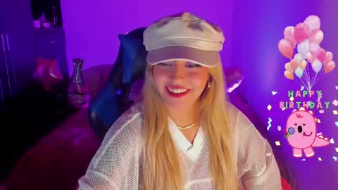saradiazxxx online show from 05-07-26, 08:09