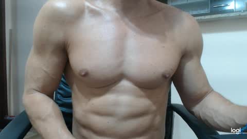 saradorj92 online show from 01-25-25, 07:06