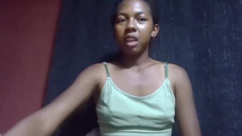 sarah146341 online show from 03-12-25, 03:29