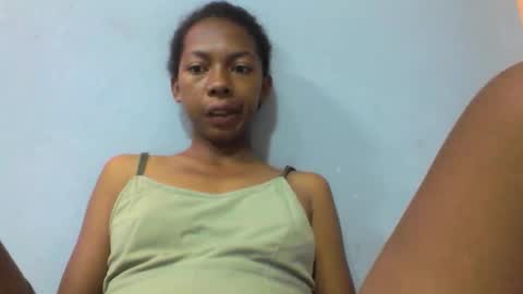 sarah146341 online show from 01-08-26, 04:15