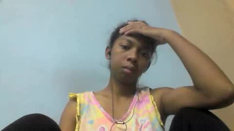 Snapshot of sarah146341 chatting on 05-03-26, 07:25 sarah146341 online show from 05-03-26, 07:25