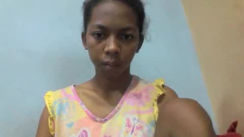 Snapshot of sarah146341 chatting on 05-07-26, 05:40 sarah146341 online show from 05-07-26, 05:40