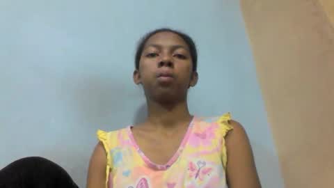 Snapshot of sarah146341 chatting on 05-11-26, 12:00 sarah146341 online show from 05-11-26, 12:00
