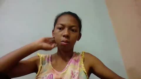 Snapshot of sarah146341 chatting on 05-26-26, 07:26 sarah146341 online show from 05-26-26, 07:26