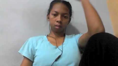 Snapshot of sarah146341 chatting on 05-28-26, 04:59 sarah146341 online show from 05-28-26, 04:59