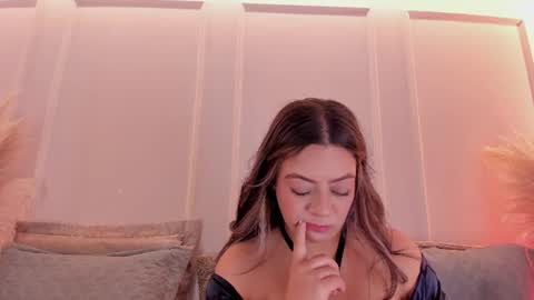 Sarah Bonneth online show from 06-29-26, 01:44