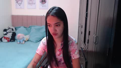 Sarah online show from 12-12-24, 03:16