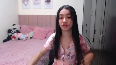 Sarah online show from 01-11-25, 04:14