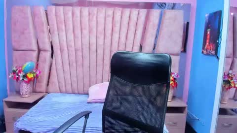 Sarah online show from 03-05-26, 01:40