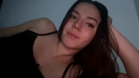 Snapshot of sarah_swtt chatting on 12-17-24, 09:17 - next broadcast 28 nov  7 pm Col online show from 12-17-24, 09:17