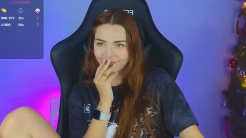 Snapshot of sarah_swtt chatting on 01-08-25, 06:09 - next broadcast 28 nov  7 pm Col online show from 01-08-25, 06:09