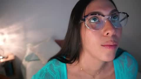 Snapshot of sarahbrooks_ chatting on 07-19-26, 01:53 Sarah and Erik online show from 07-19-26, 01:53