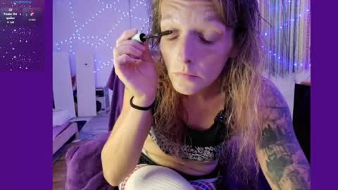 Snapshot of sarahdellisonn chatting on 06-07-26, 07:28 sarahdellisonn online show from 06-07-26, 07:28