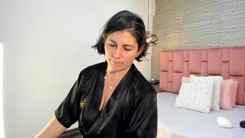 Sarah Deyvis online show from 01-16-25, 07:52