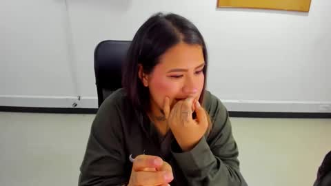 saraheart_cg online show from 02-23-26, 04:04