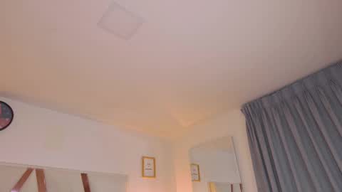 Sarah Evans online show from 02-21-25, 01:55